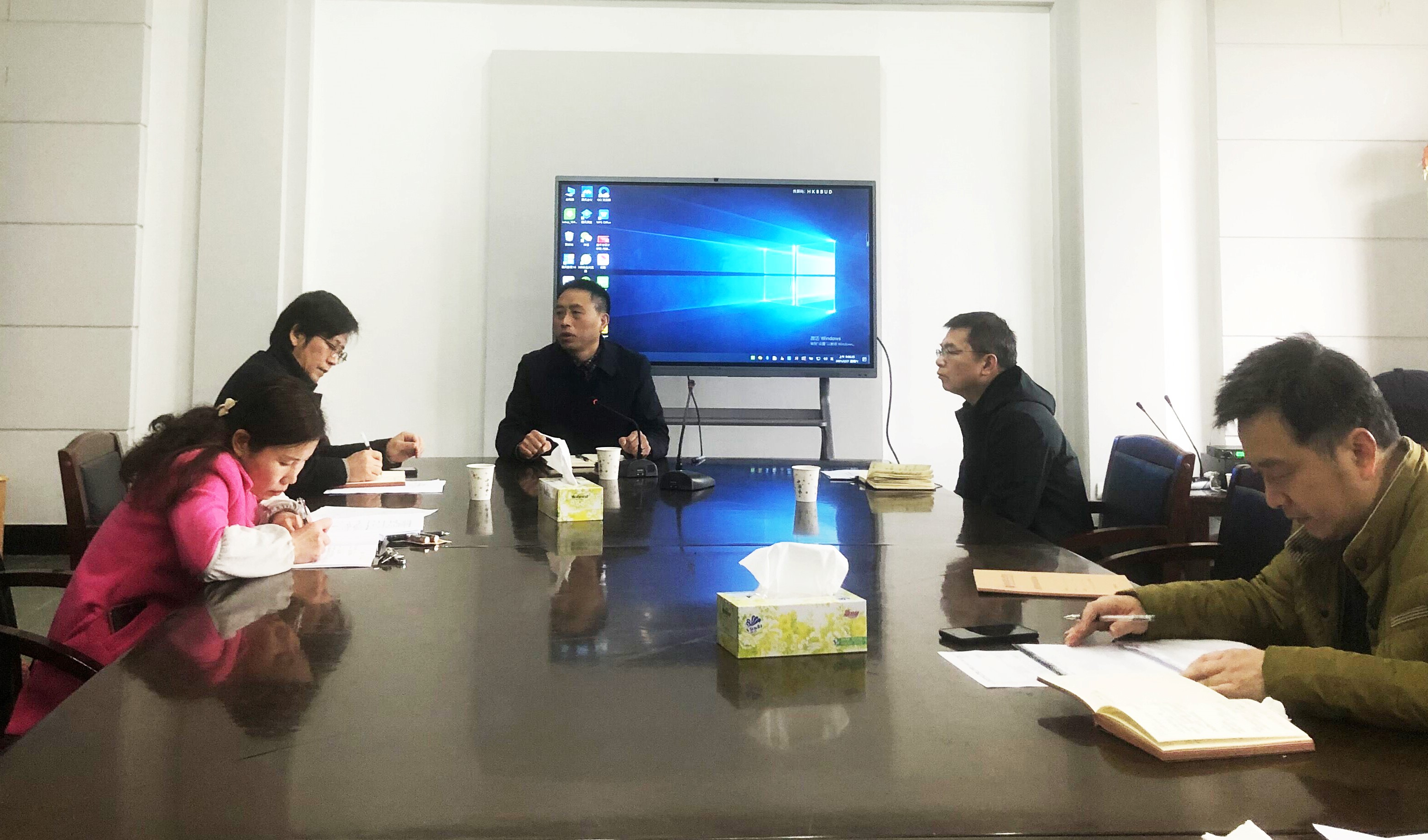 校党委副书记张国云教授来我院指导新学期开学工作-湖南理工学院美术与设计学院